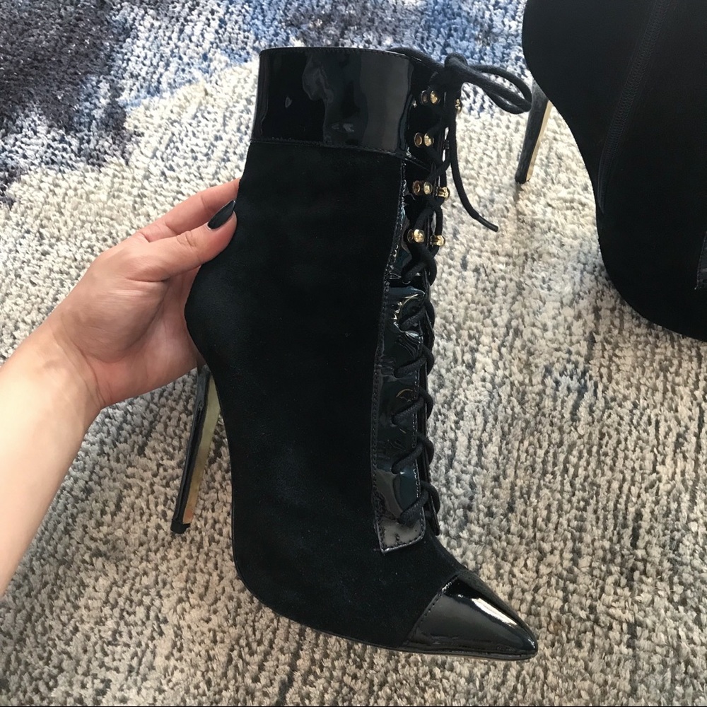 Versace H&M Black & Patent Leather Heeled Boots🖤